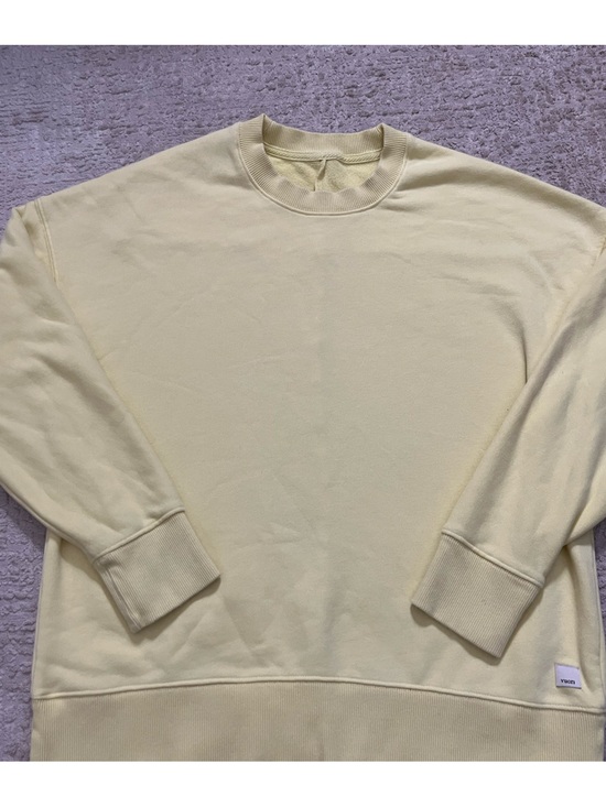 Vuori Tops - Vuori Sweatshirt